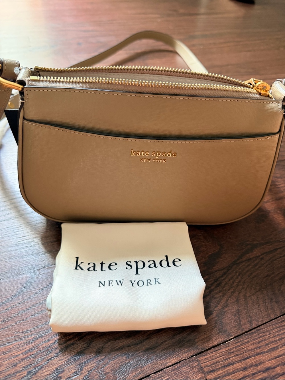 NWT kate spade Neutral Beige Leather Crossbody with Gold Logo